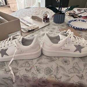 Golden goose Womens  Purestar in white leather w silver Swarovski crystal star
